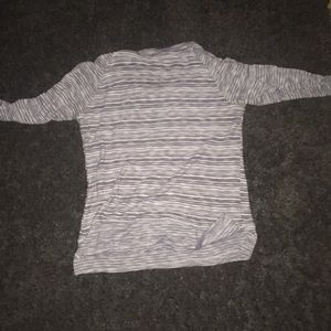 Long sleeves shirt